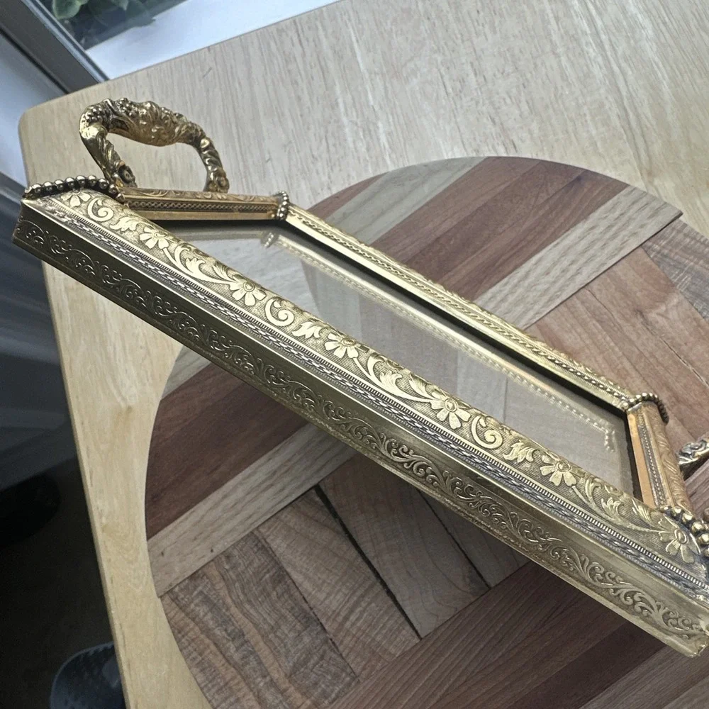 Vintage Picture Vanity Tray 8.5 Inch‎ Handles Velvet Gold Plate Ornate Flowers